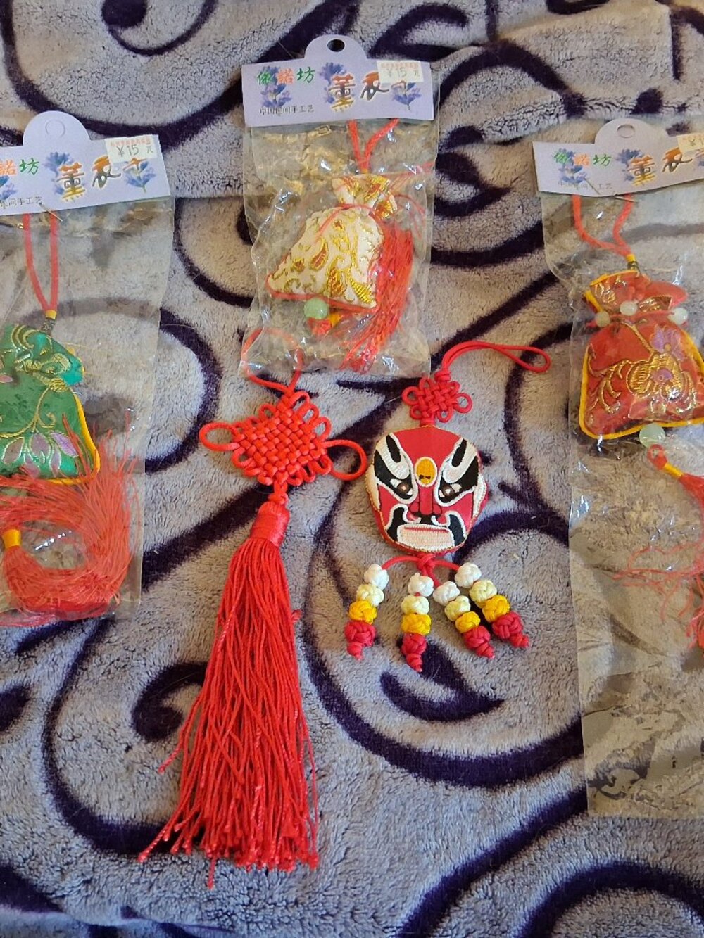 Chinese Lucky Red Knot Ornament Charm Tassel Hanging Decor Lunar New Year lot